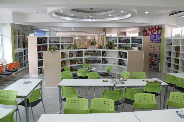 ubon-school-library12